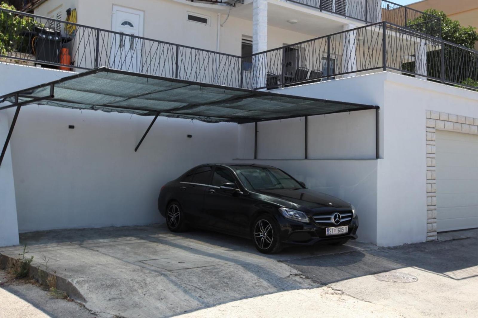 Apartment With Terrace And Sea View - Lucic Trogir Bagian luar foto